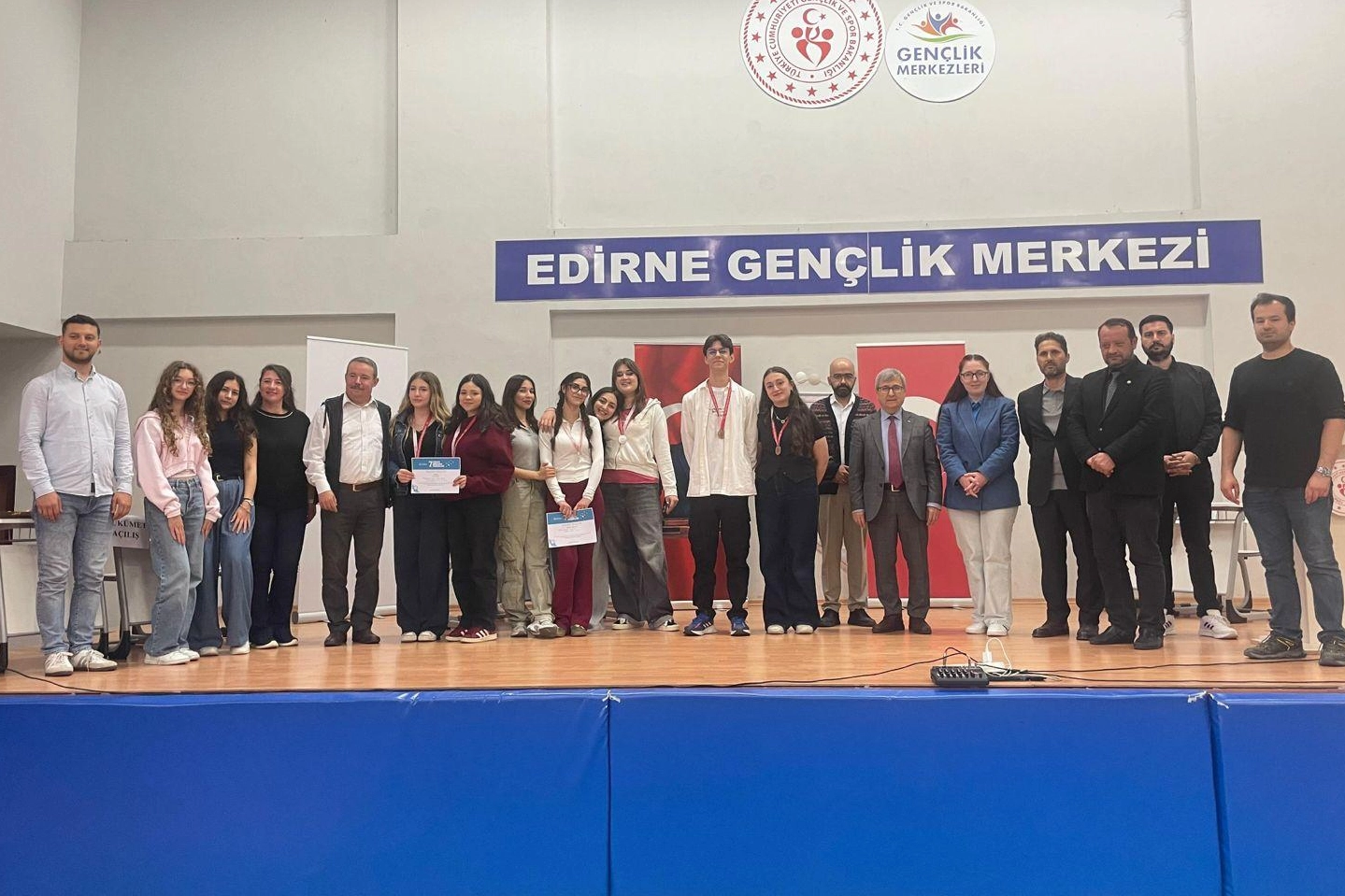 Keşan Anadolu Lisesi, Münazara’da Fırtına Gibi!
