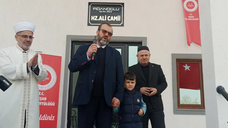 Mehmet Fidan Konuşma Yaparken