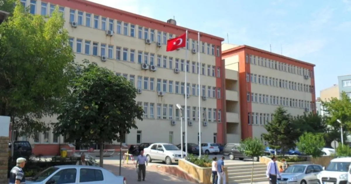 Keşan’da Kaymakamlık Birimleri Geçici Binaya Taşınıyor