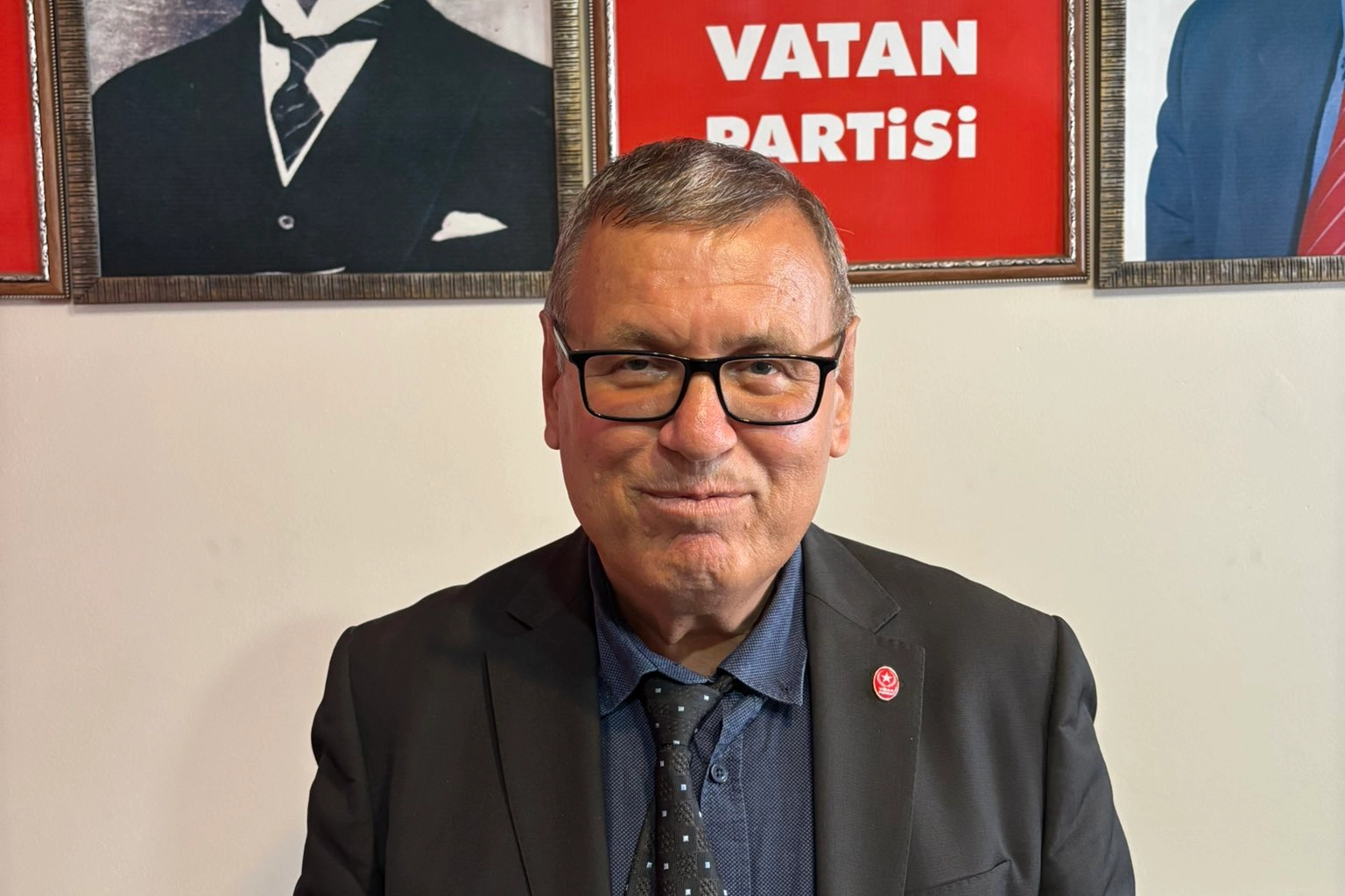 Keşan’da Vatan Partisi’nde Güven Tazeleme!