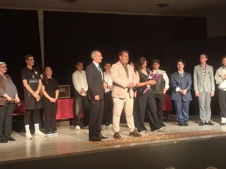 Keşan Lisesi’nden Tiyatroda Büyük Başarı!