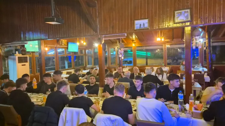 Keşanspor Şampiyonluğu Kutladı, Protokol Bir Arada!