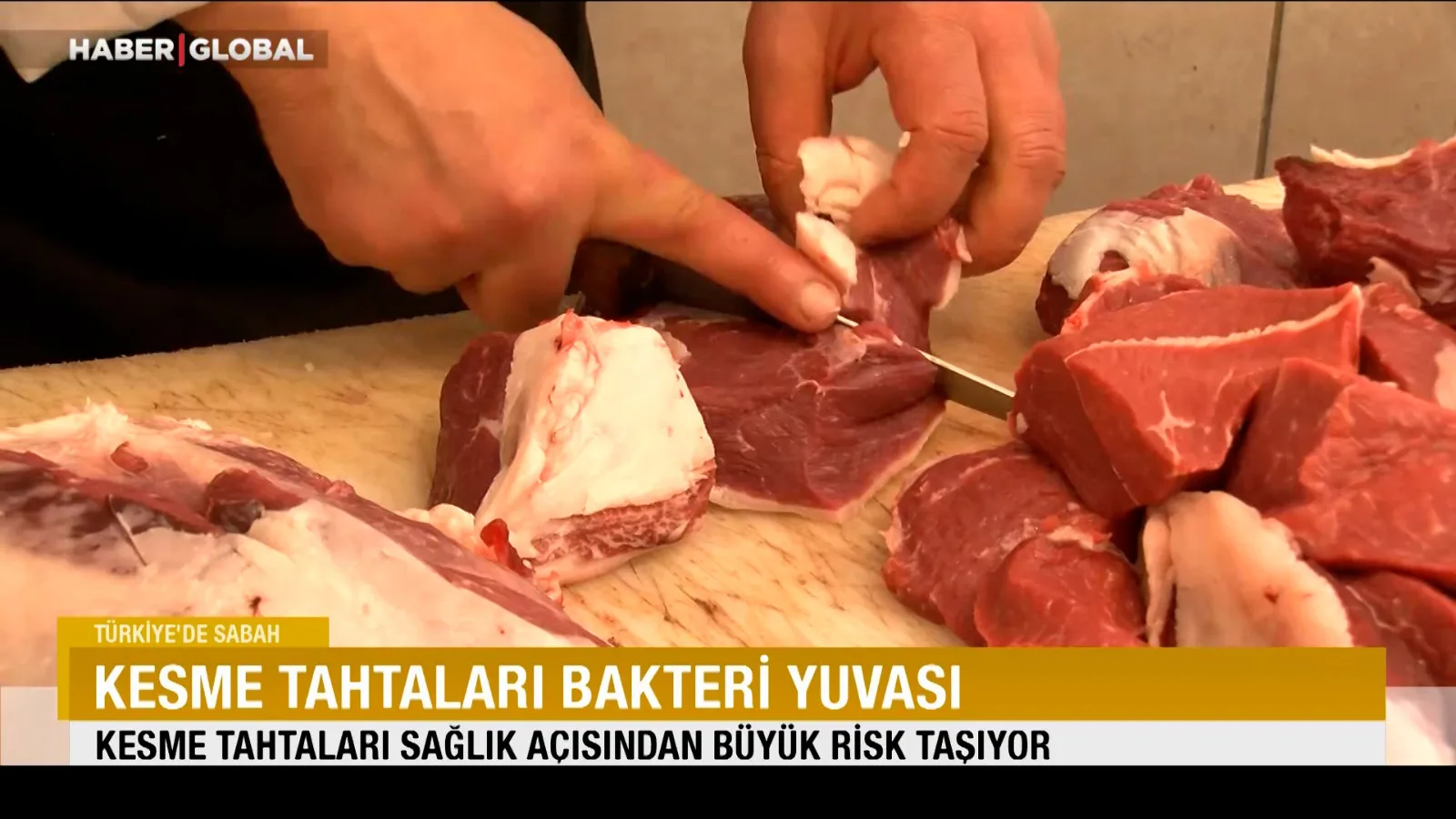 Kesme Tahtaları: Bakteri Yuvasına Dönüşebilir!