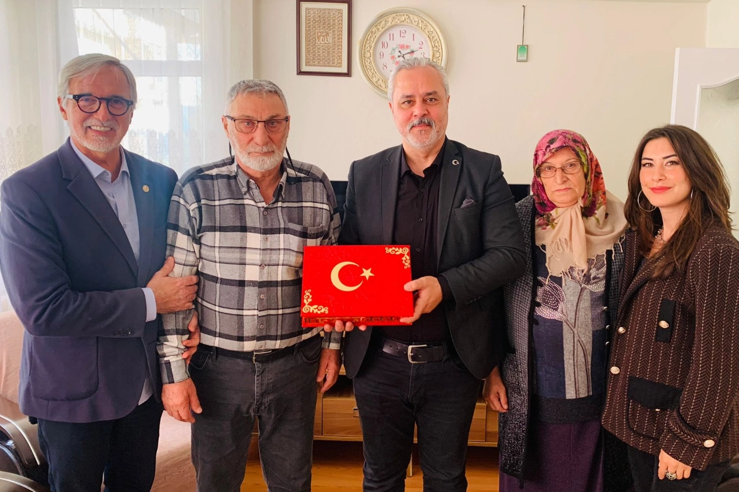 Kıbrıs Gazilerine İzmit Belediyesi’nden Anlamlı Ziyaret