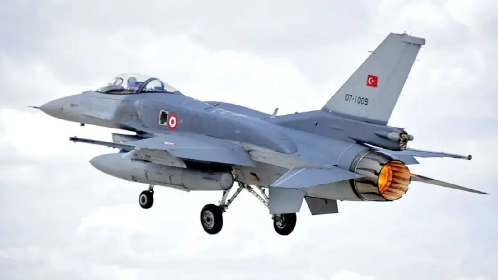 Kıbrıs’ta Savaş Hazırlığı: Türkiye’den Yanıt