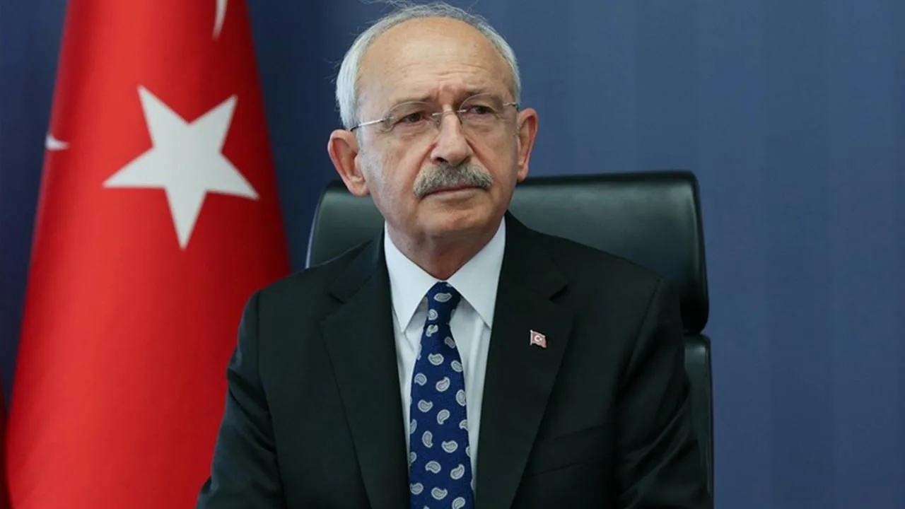 Kıbrıs’ta Seçim: Tufan Erhürman Cumhurbaşkanı!
