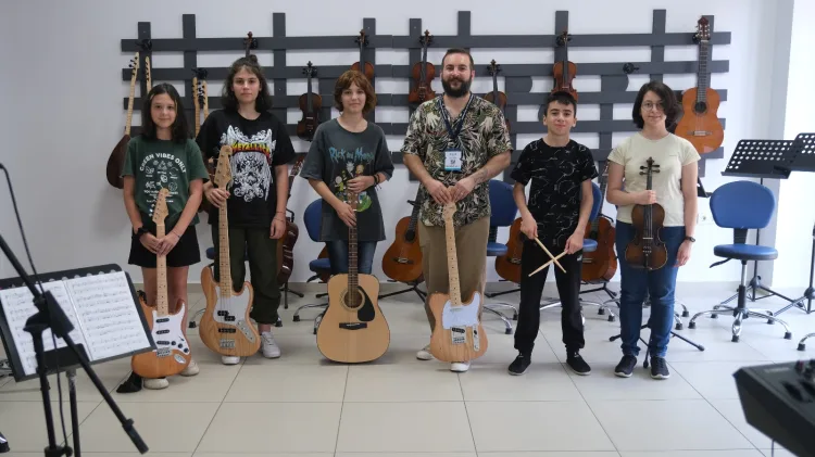 Kılavuz Gençlik Merkezleri