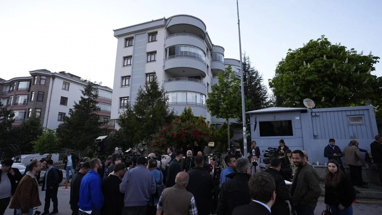 Kılıçdaroğlu’na Sürpriz Ziyaret, Evinde Hareketlilik!
