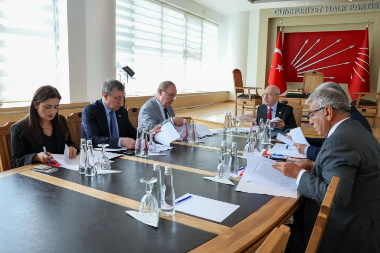 Kılıçdaroğlu’ndan Şimşek’e Yedili Borsa Çeteleri Sorusu