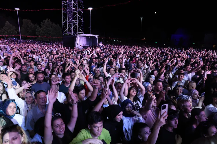 Kıraç, Konya Kültür Yolu Festivali’ni Coşturdu!