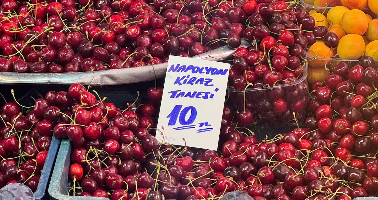 Kiraz 10 Lira! Ekonomik Kriz Derinleşiyor