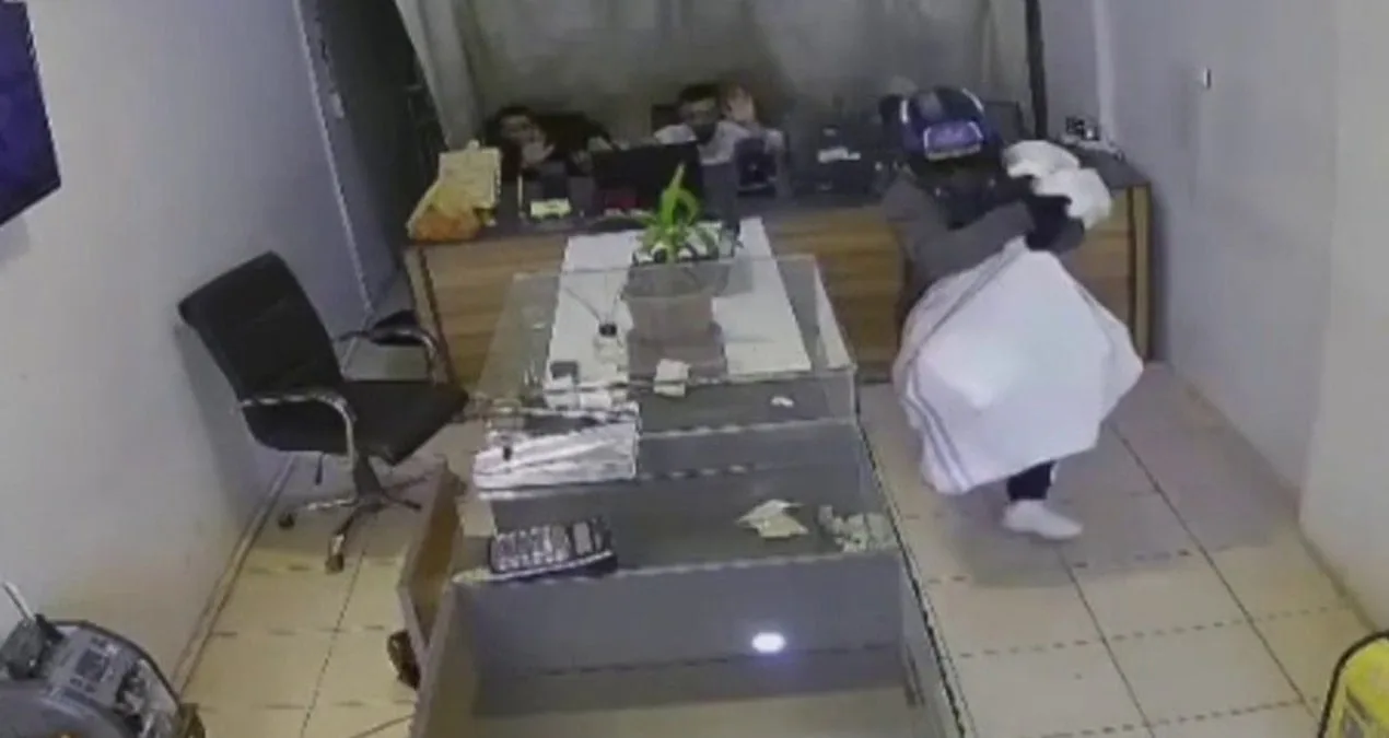 Kırıkhan’da Silahlı Soygun: 3 Kilo Altın Çalındı!