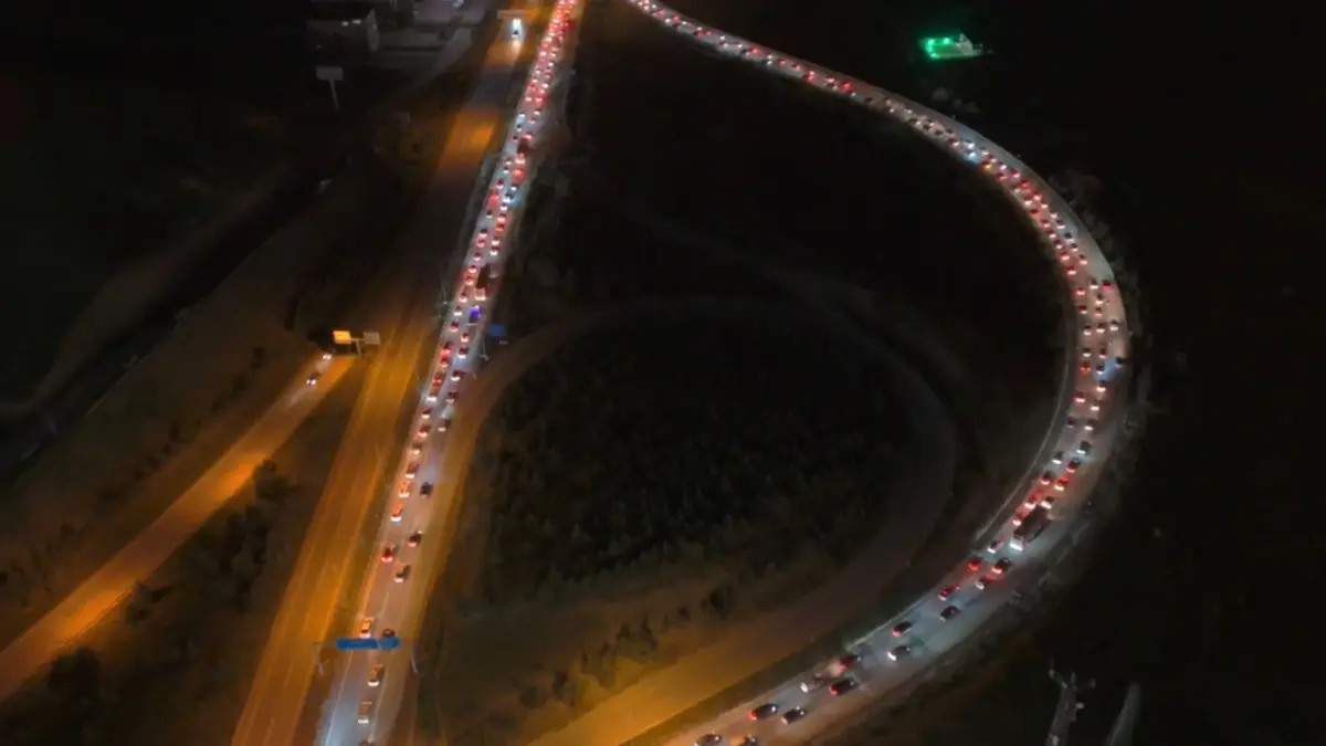 ‘Kilit Kavşak’ Kırıkkale’de bayram dönüş böyle görüntülendi 2