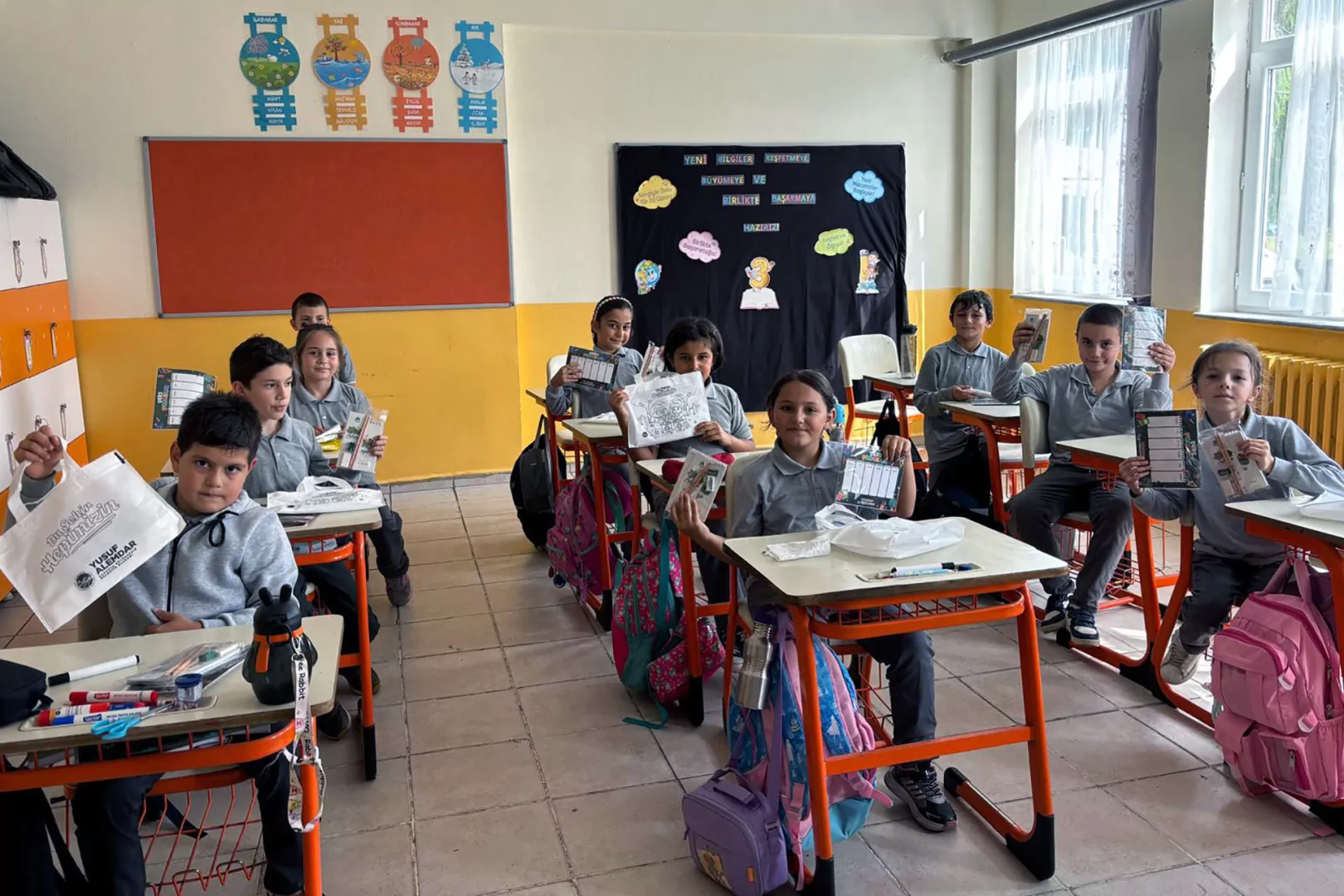 Kırsal Öğrencilere Büyükşehir’den Okul Desteği!