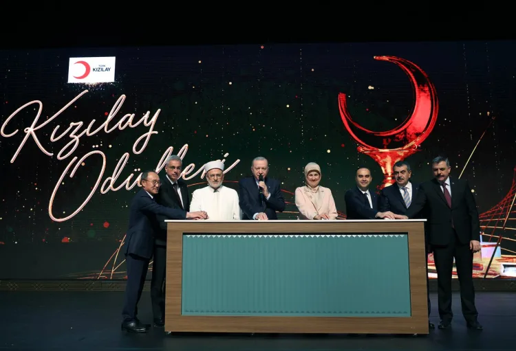Kızılay’ın 158. Yılı ve Yerli İlaç Üretimi