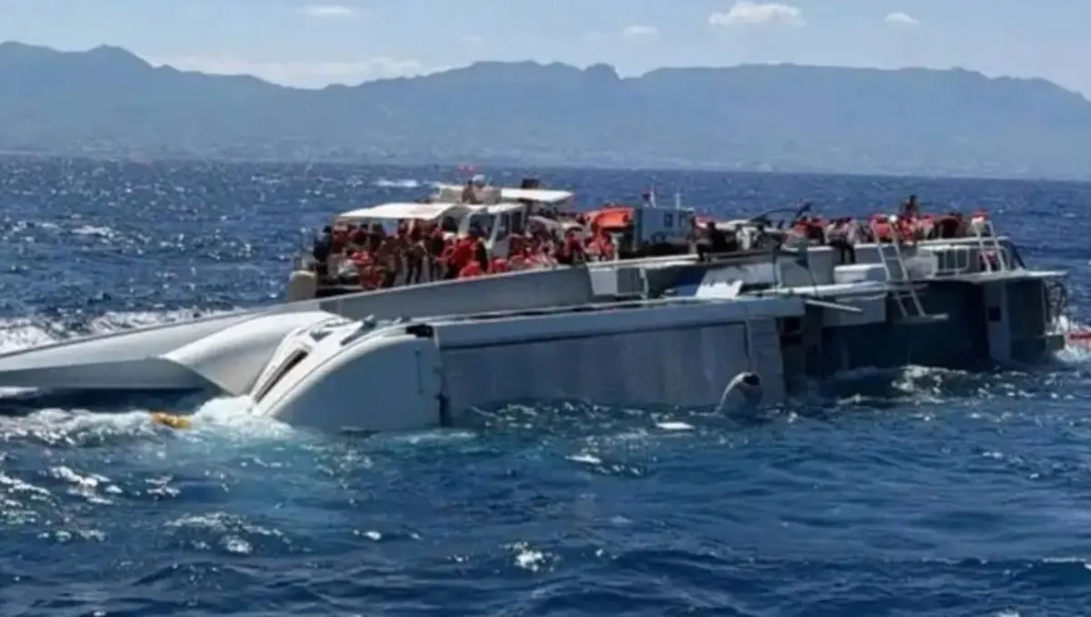 Sefere çıkma uyarısını dinlememiş... KKTC deki gemi faciasındaki kaptan ehliyetini Honduras tan almış! 2