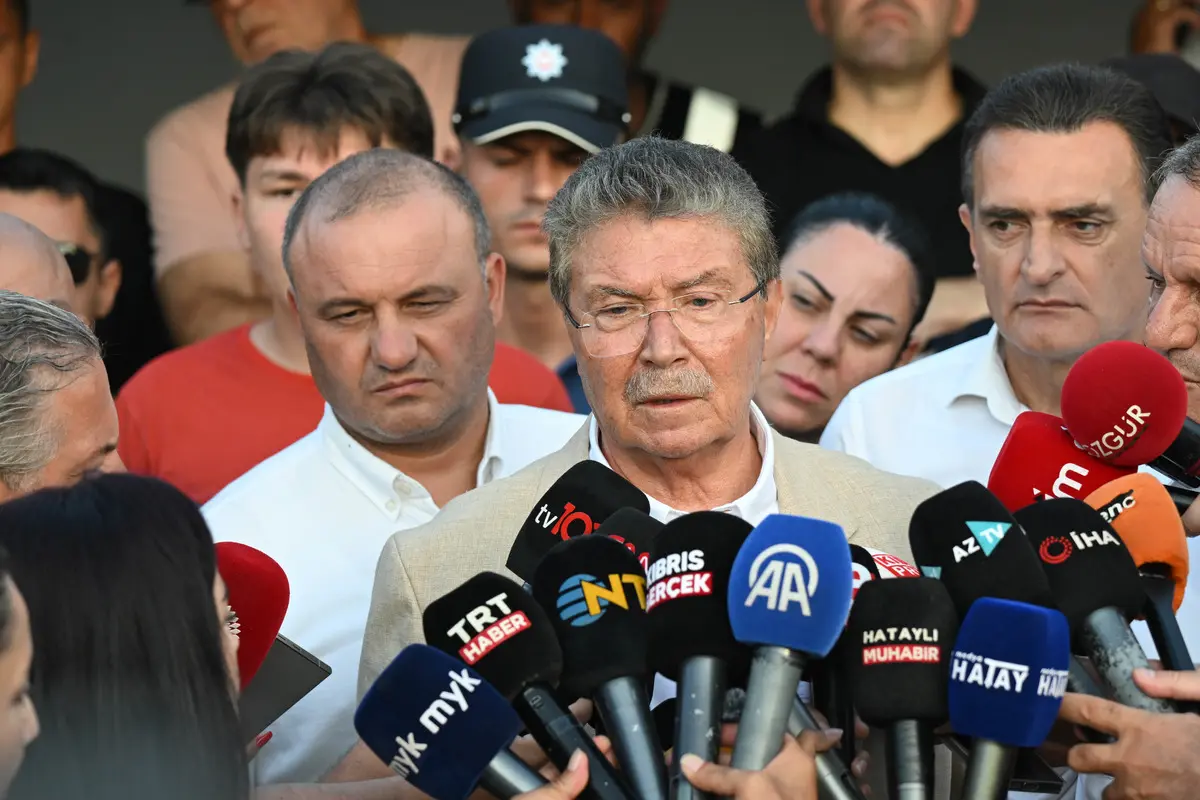KKTC de YDP hükümetten çekilme kararı aldı 3