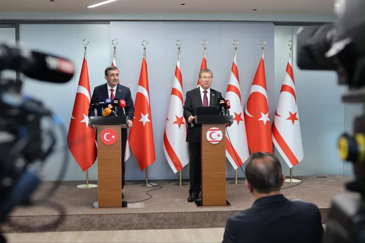 KKTC’ye Yangın Söndürme Helikopteri Gönderildi