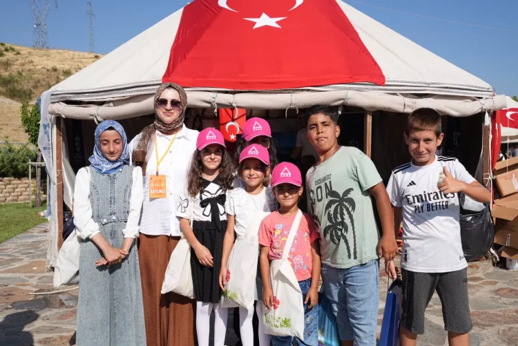 Kocaeli, Ahlat’ta Malazgirt Zaferi’ni Kutladı
