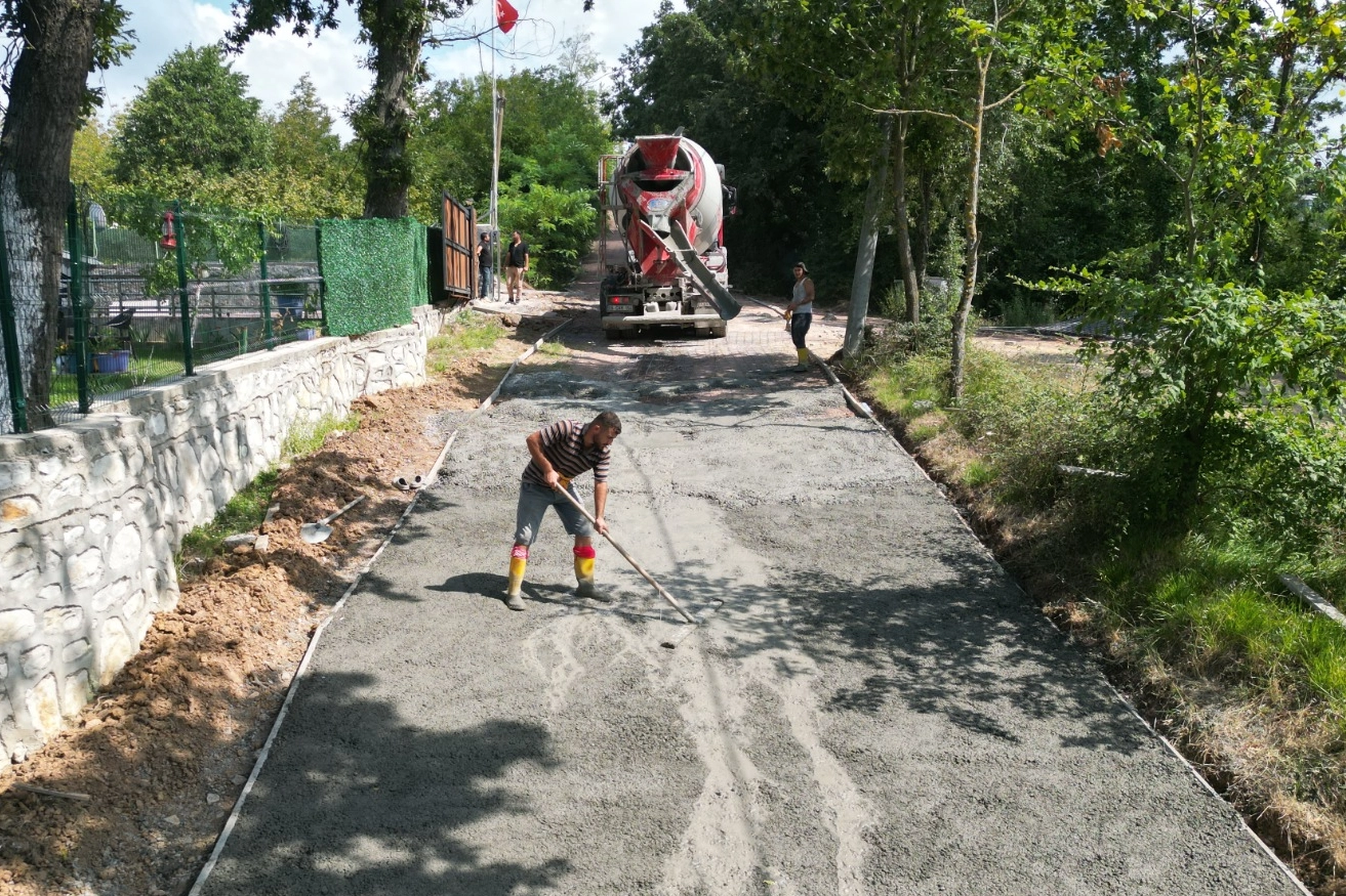 Kocaeli’de Dağköy’e Modern Beton Yol Yapıldı