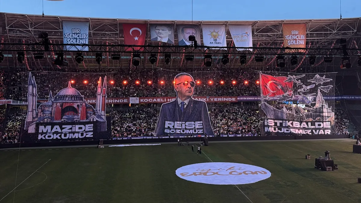 Kocaeli’de Erdoğan’a Büyüleyici Koreografi!