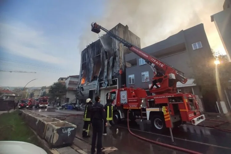 Kocaeli’de Fabrika Yangınında Ölü Sayısı 7’ye Yükseldi
