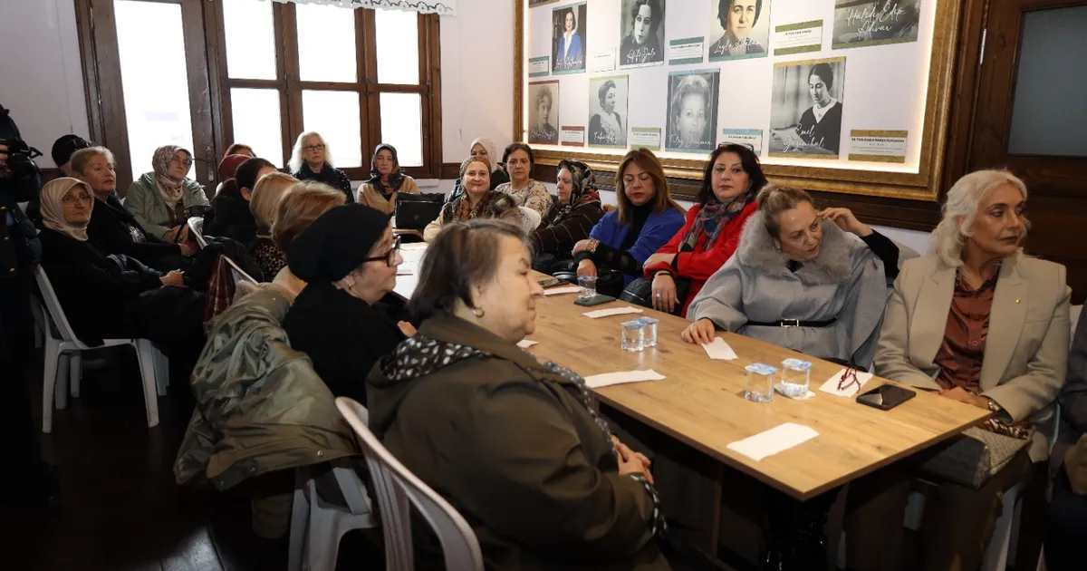 Kocaeli’de Kadın Kadına Buluşmalar Devam Ediyor