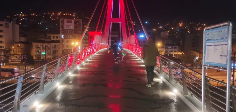 Kocaeli’de Üst Geçitlerde Buzlanma Önlemi