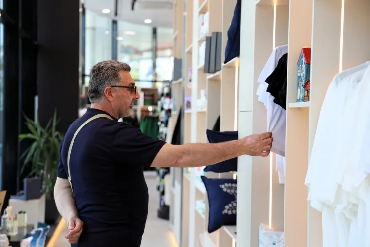 Kocaeli Hatıra Mağazası Bayramda Ziyaretçi Akınına Uğruyor