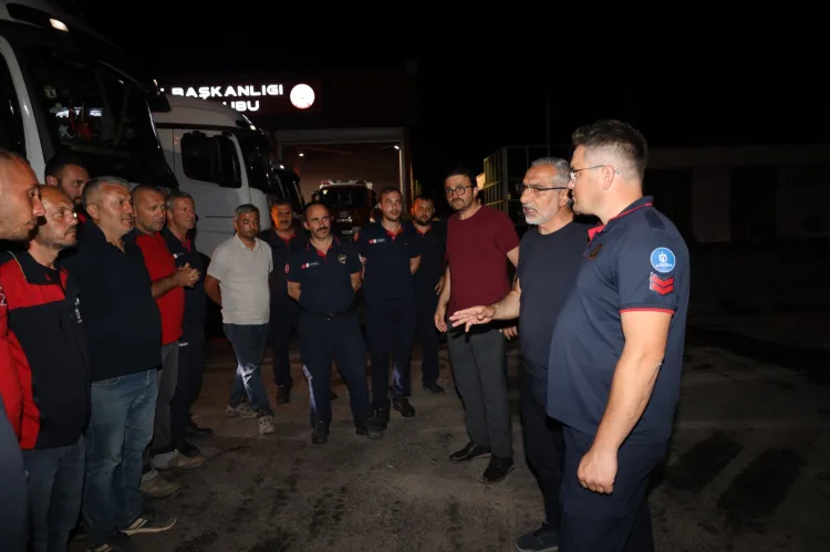 Kocaeli İtfaiyesi, Manisa’daki Yangına Koşuyor!