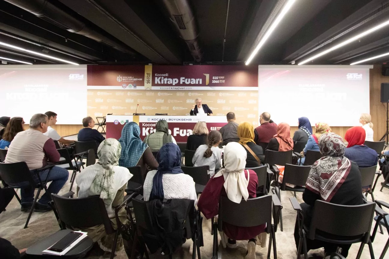 Kocaeli Kitap Fuarı’nda Dolu Dolu Söyleşiler!