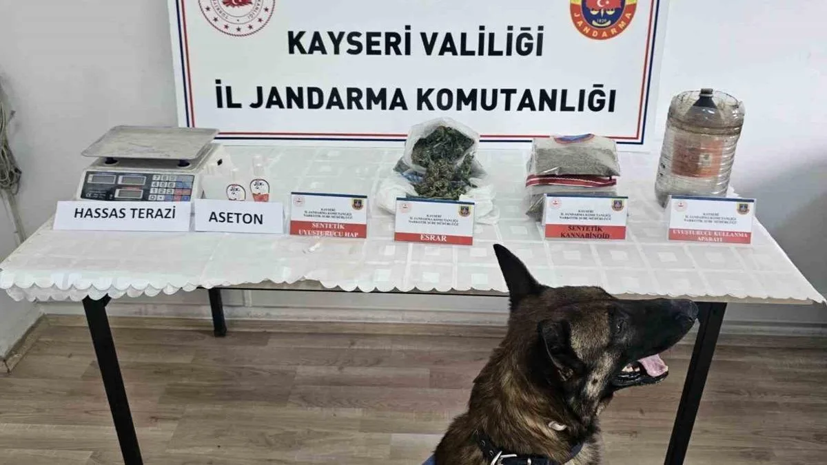 Kocasinan’da 900 Gram Uyuşturucu Ele Geçirildi!