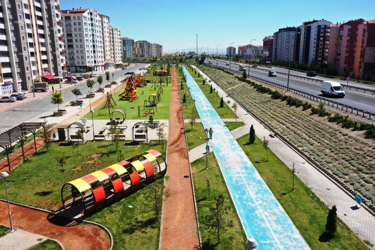Kocasinan’da Çocuklara Yeni Park Alanları!