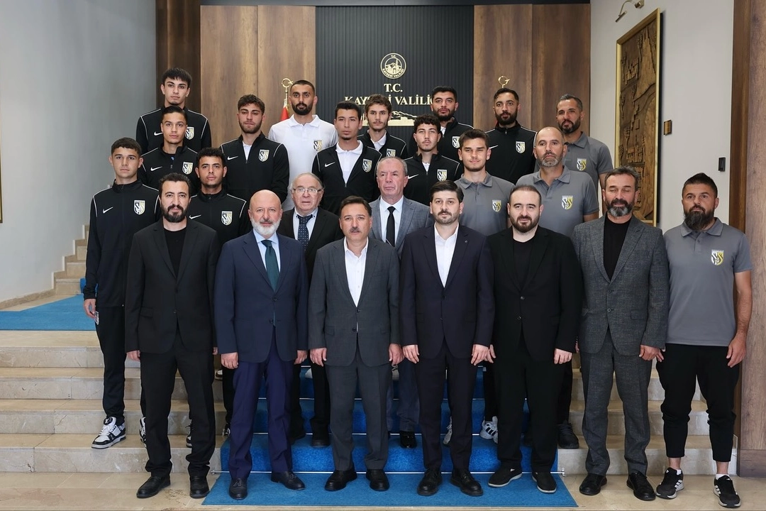 Kocasinan Şimşekspor’dan Başkan’a Ziyaret