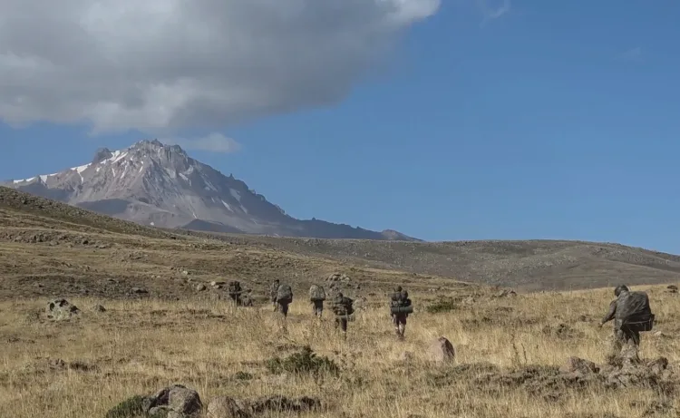 Komandolar, Erciyes’te Taktik Eğitim Gerçekleştirdi