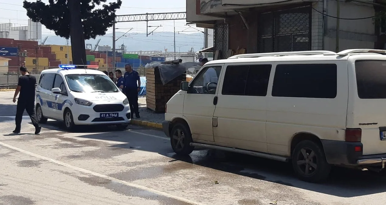 Komşular Arasında ‘Uygunsuz Giyinme’ Kavgası!