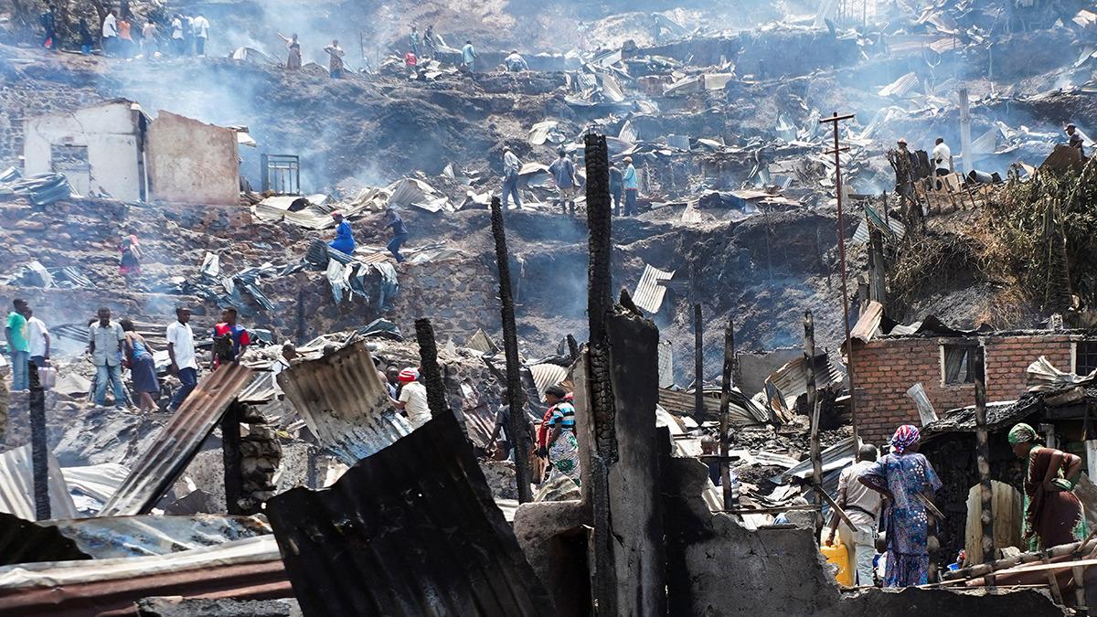 Kongo’da Yangın: 29 Öğrenci Hayatını Kaybetti