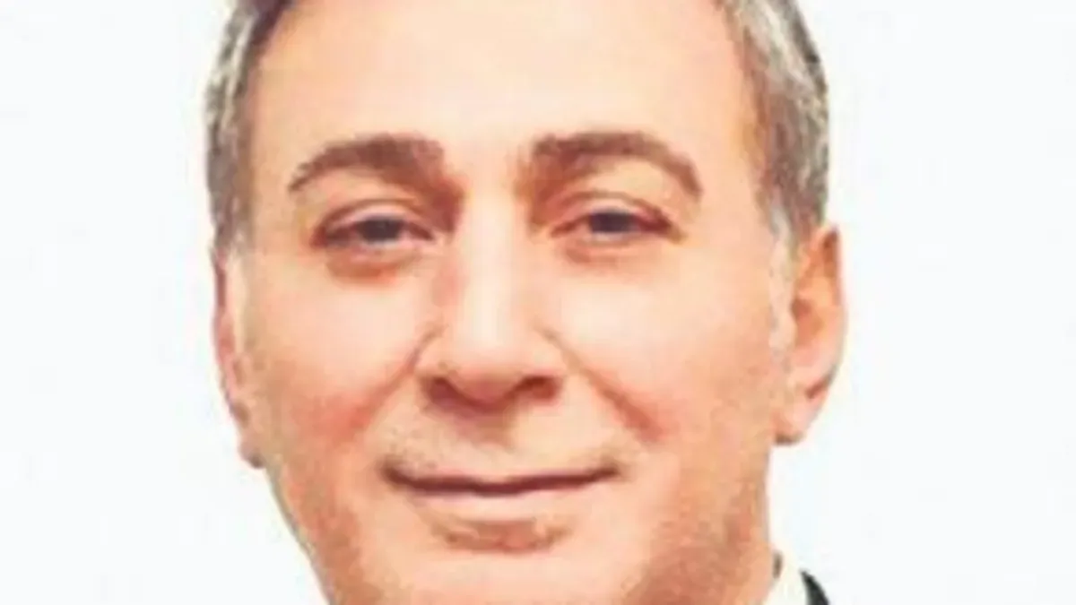 Kongre Skandalında Müdür Yumruklandı!