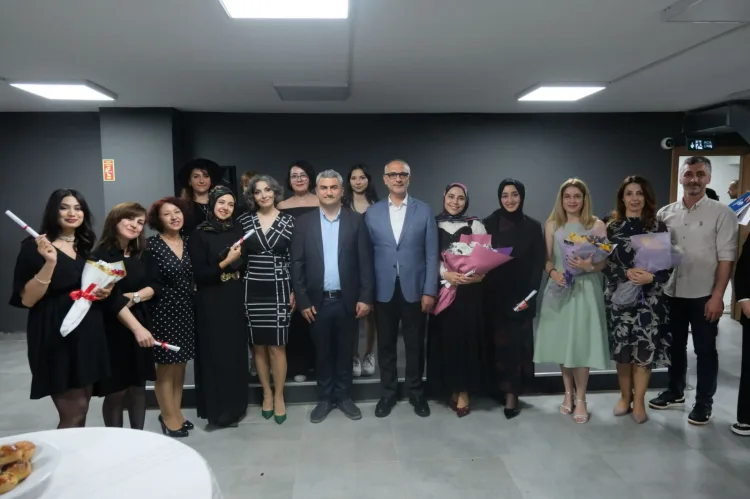 Konservatuvarın Yılsonu Sergisi Sanatseverleri Büyüledi