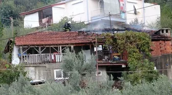 Konya'da 103 Dansçı Cumhuriyet Bayramı İçin Zeybek Oynadı