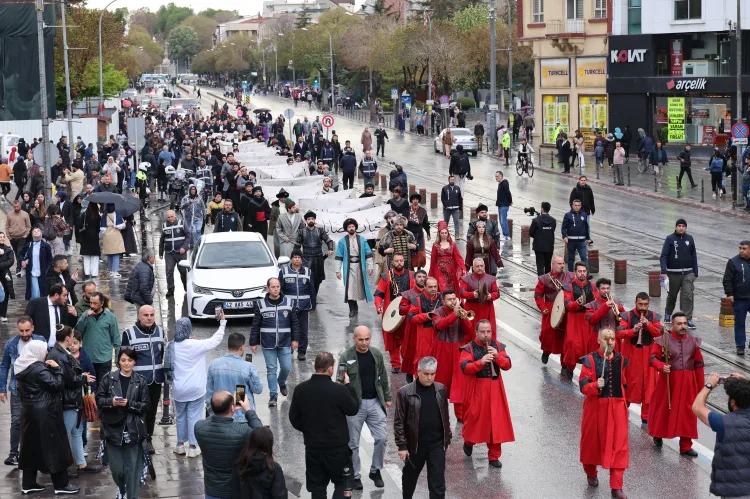 Konya’da 797. Mevlana Yılı Etkinlikleri Coşkuyla Başladı!