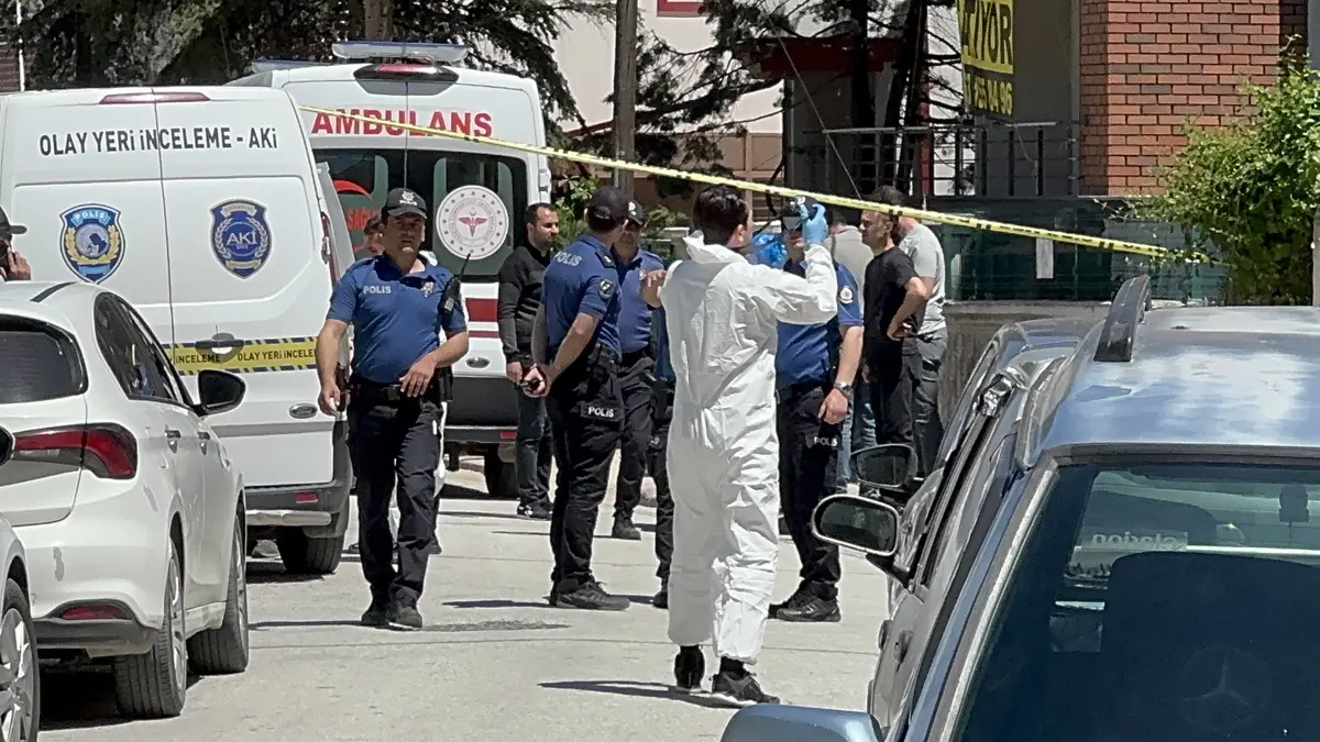 Konya da aile vahşeti! Parkta kanlar içinde bulunan çocuk katliam yapmış 2