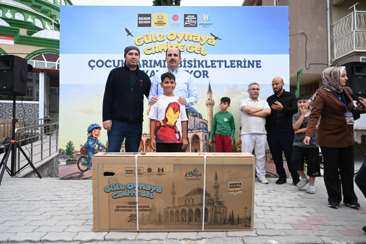 Konya’da Çocuklara Bisiklet Hediyesi Sevinci!