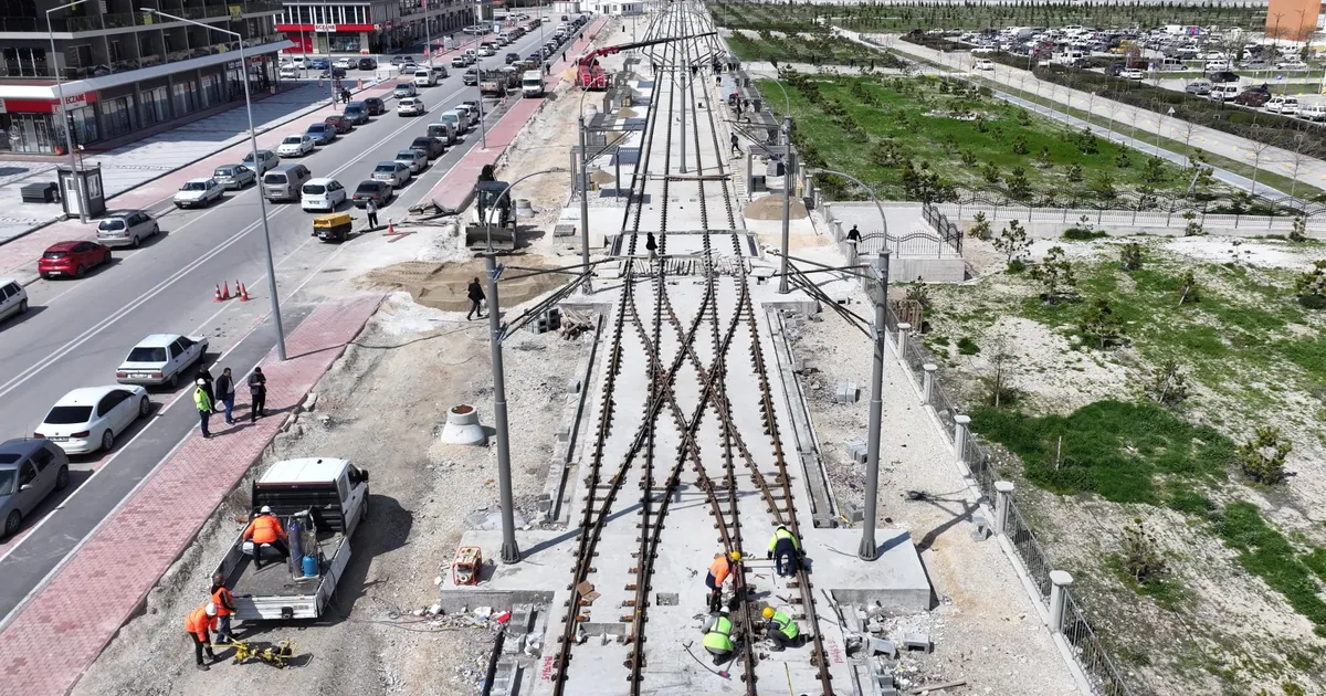 Konya’da Tramvay Hattı Çalışmaları Hızla İlerliyor