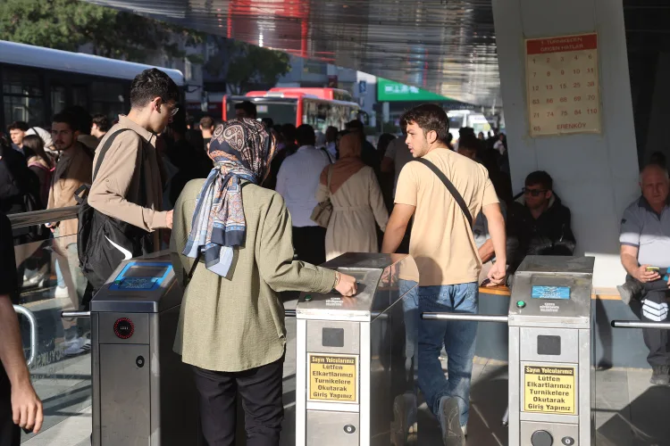 Konya’da Üniversite Öğrencilerine 7 Gün Ücretsiz Ulaşım!