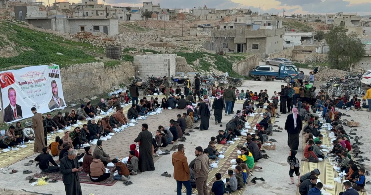 Konya’dan Suriye’ye Ramazan Sofraları Kuruldu