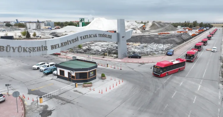 Konya’ya 10 Yeni Çevreci Otobüs Daha!