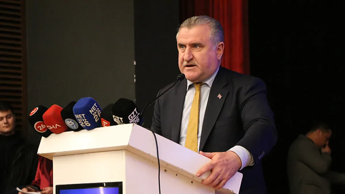 Konyaspor U19 Takımının Otobüsü Kaza Yaptı!