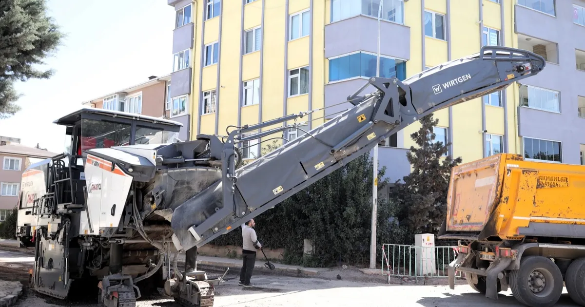 Körfez’de 11 Bin 715 Metre Üstyapı Yenileniyor