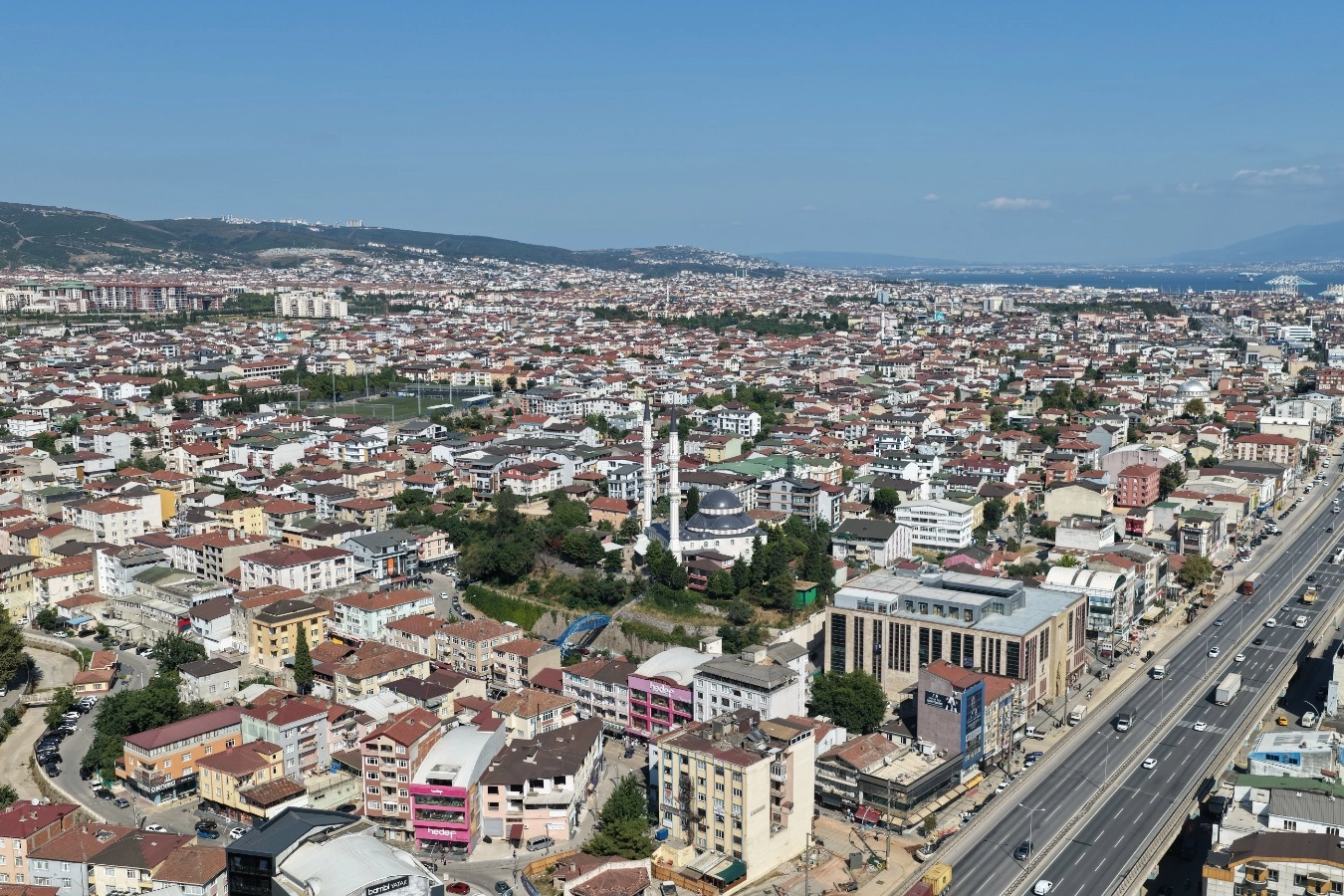 Körfez’de Altyapı İçin Dev Adım: 57 Bin Metre Yenileme!